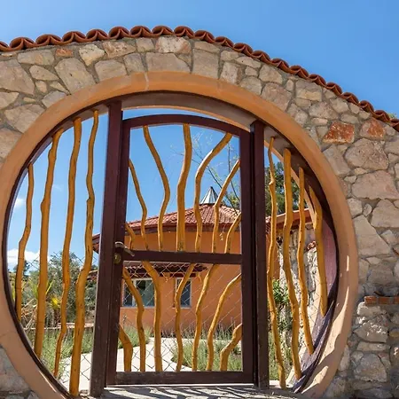 Captivating House With Private Pool Surrounded By Olive Grove In Seferihisar * セェフェリヒサール